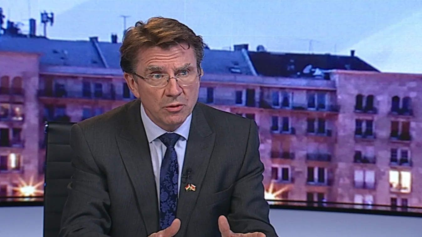 Iain Lindsay: Akik ma Nagy-Britanniában élnek, nem kell elmenniük