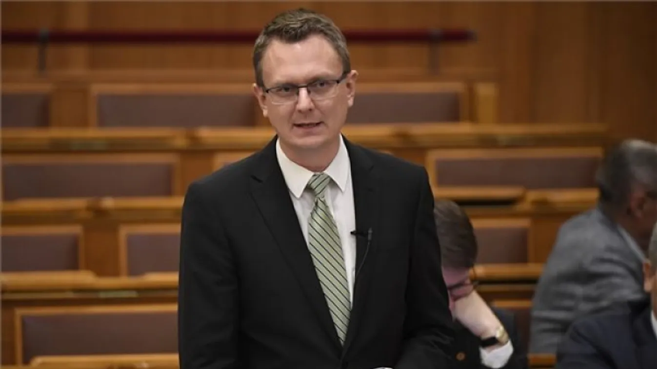 Rétvári Bence: Az ellenzék támad, ahelyett, hogy része lenne a járvány elleni összefogásnak