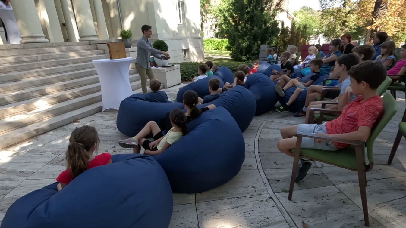 Radar - Kutatók éjszakája a Hild-villában