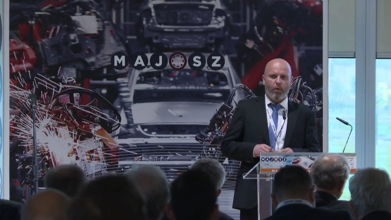 Az autógyártás jövőjéről egyeztettek