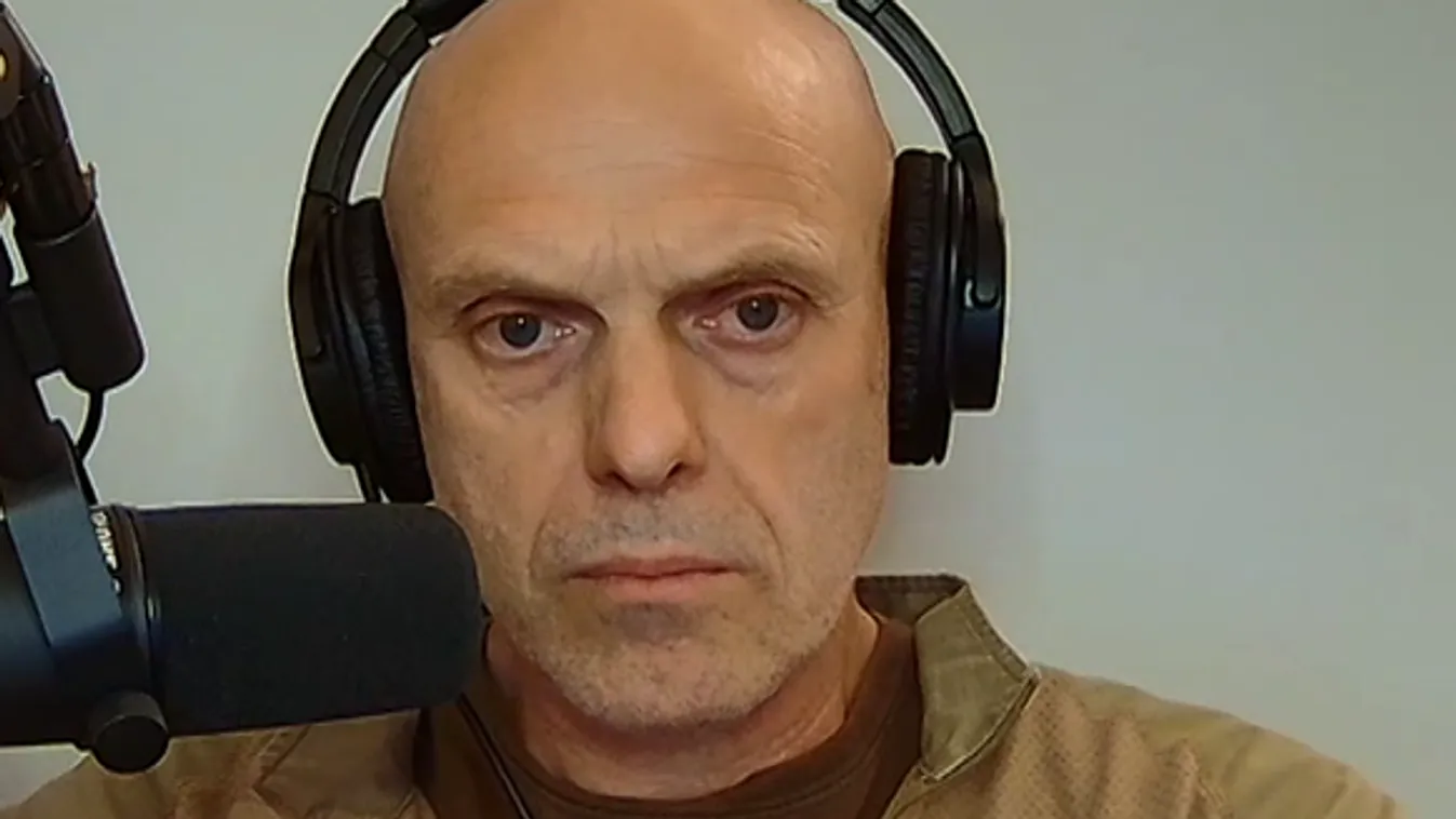 Robert C. Castel: A meglévő készletek másfajta háború igényeire lettek szabva