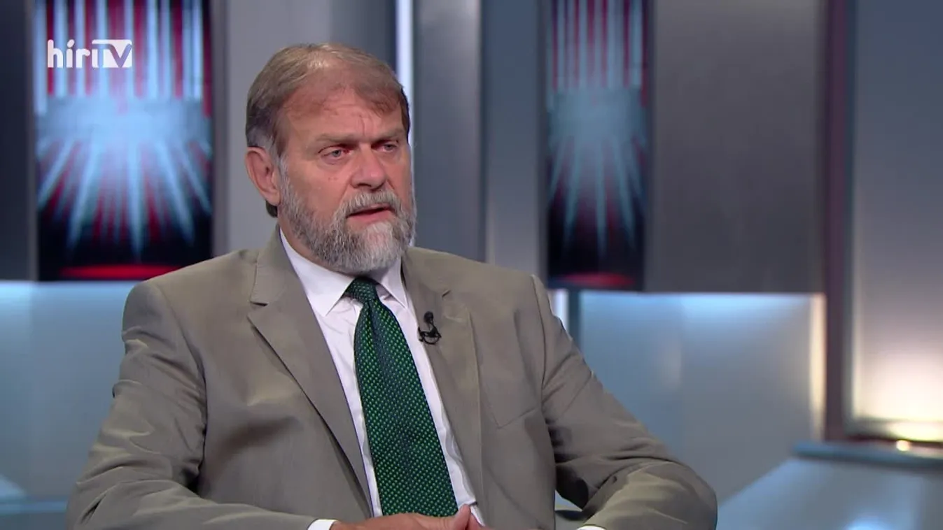 Panaszkönyv: Kihasználatlan biciklisávok okoznak fejtörést Budapesten