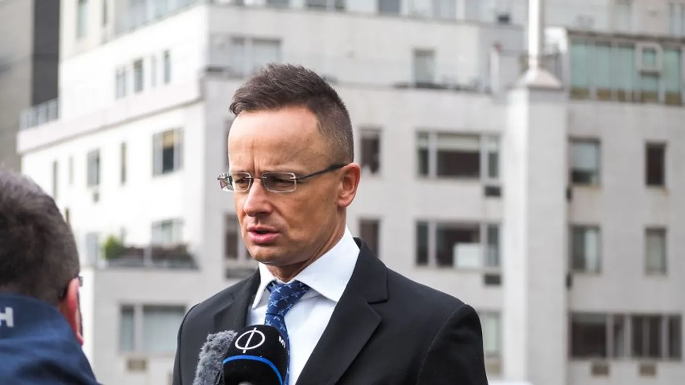 Szijjártó: A magyar gazdaság az EU szégyenpadjáról az élvonalba tört