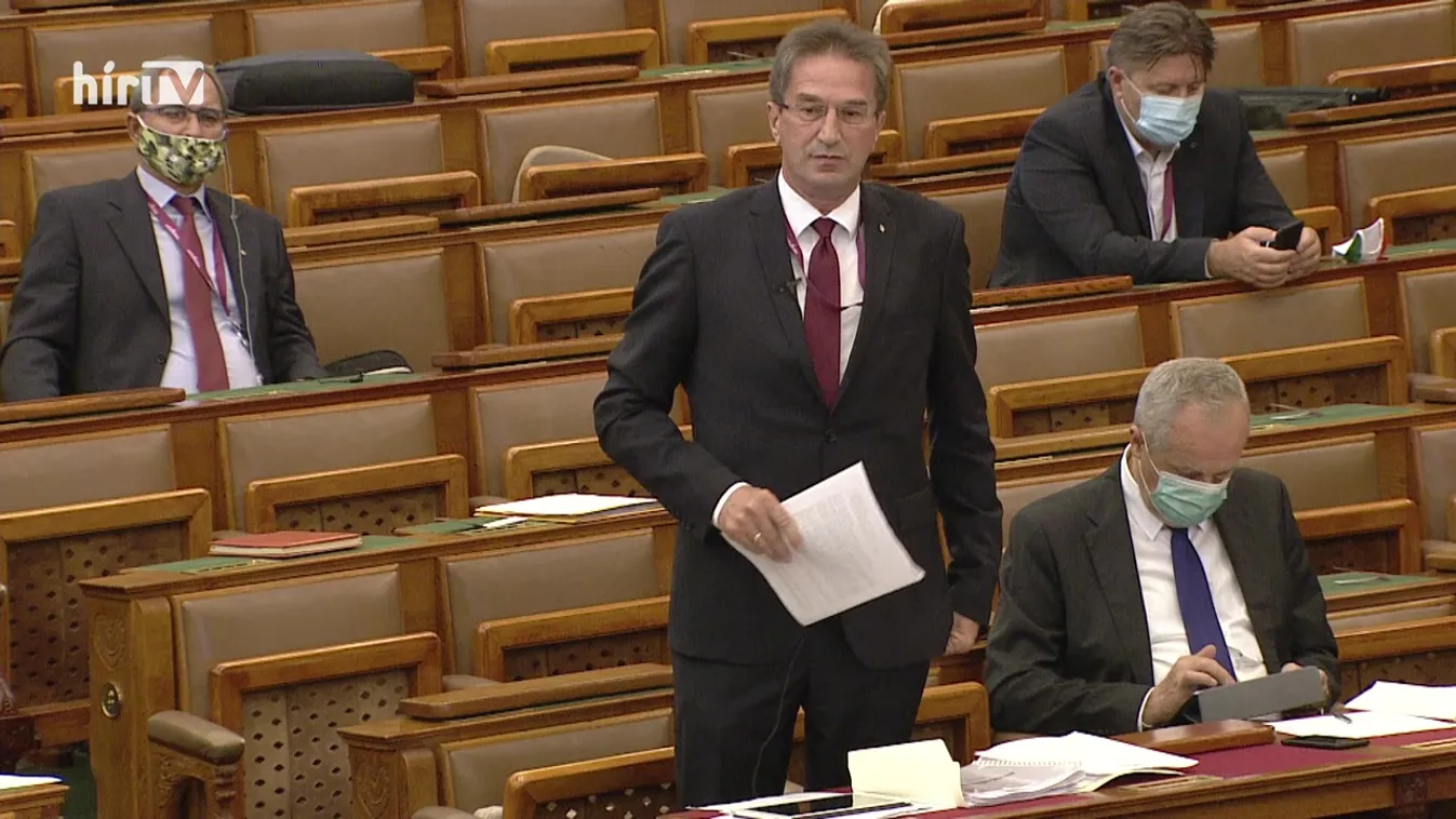 Völner Pál: Olyan játéknak lettünk a részesei, ahol csak mi tartottuk be a szabályokat