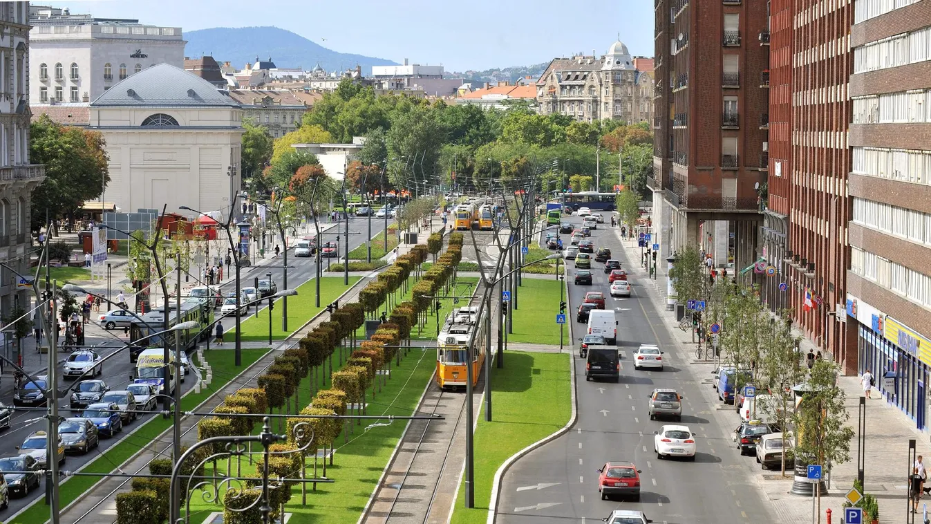 Nyáron párbeszéd, ősszel tízéves Budapest terv