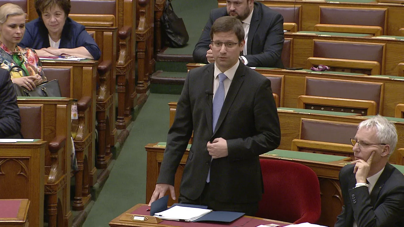 Gulyás Gergely: Nem érdemes visszafordulni
