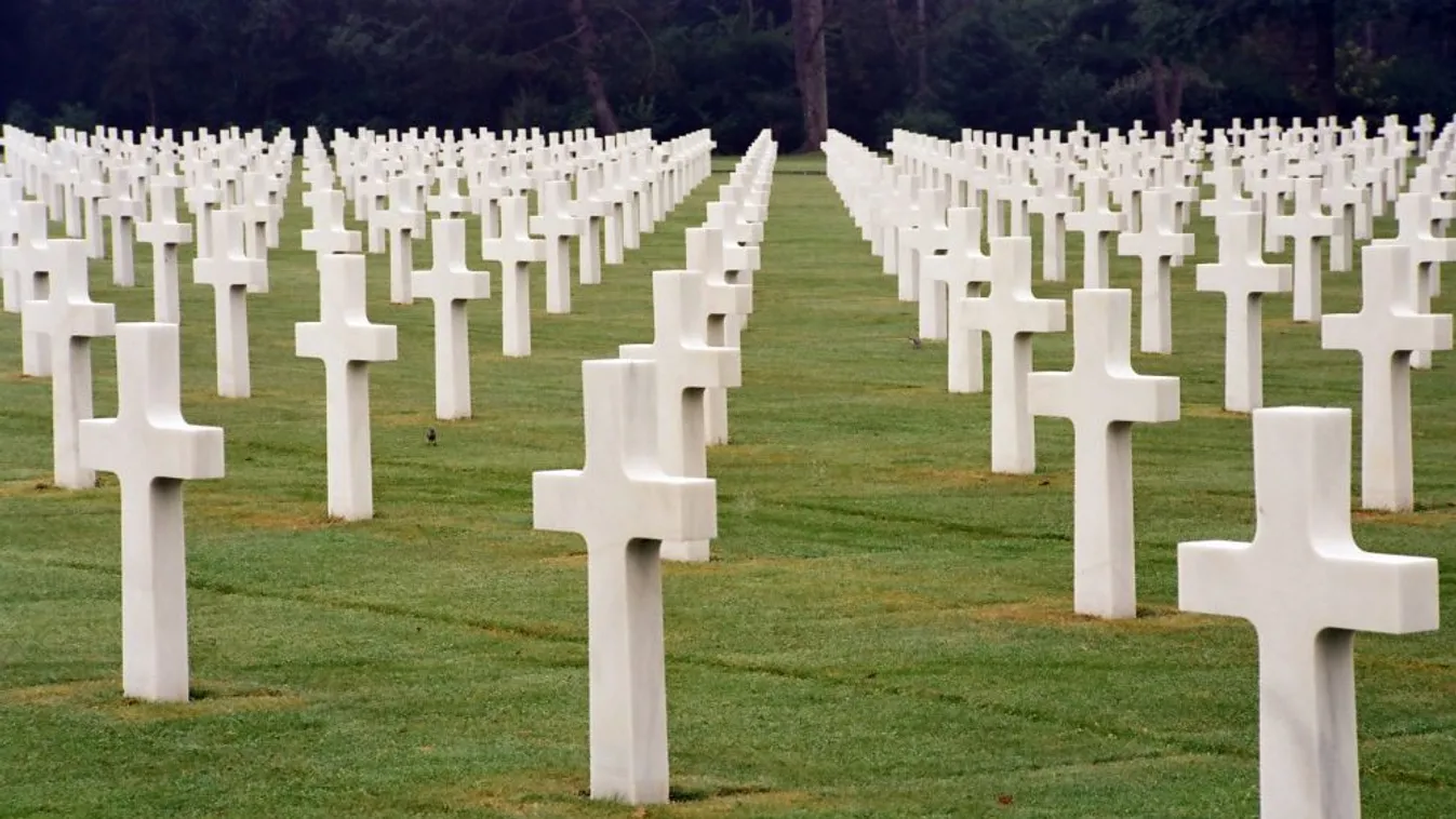 Külföldi vezetők részvételével emlékeznek meg Angliában a normandiai partraszállásról