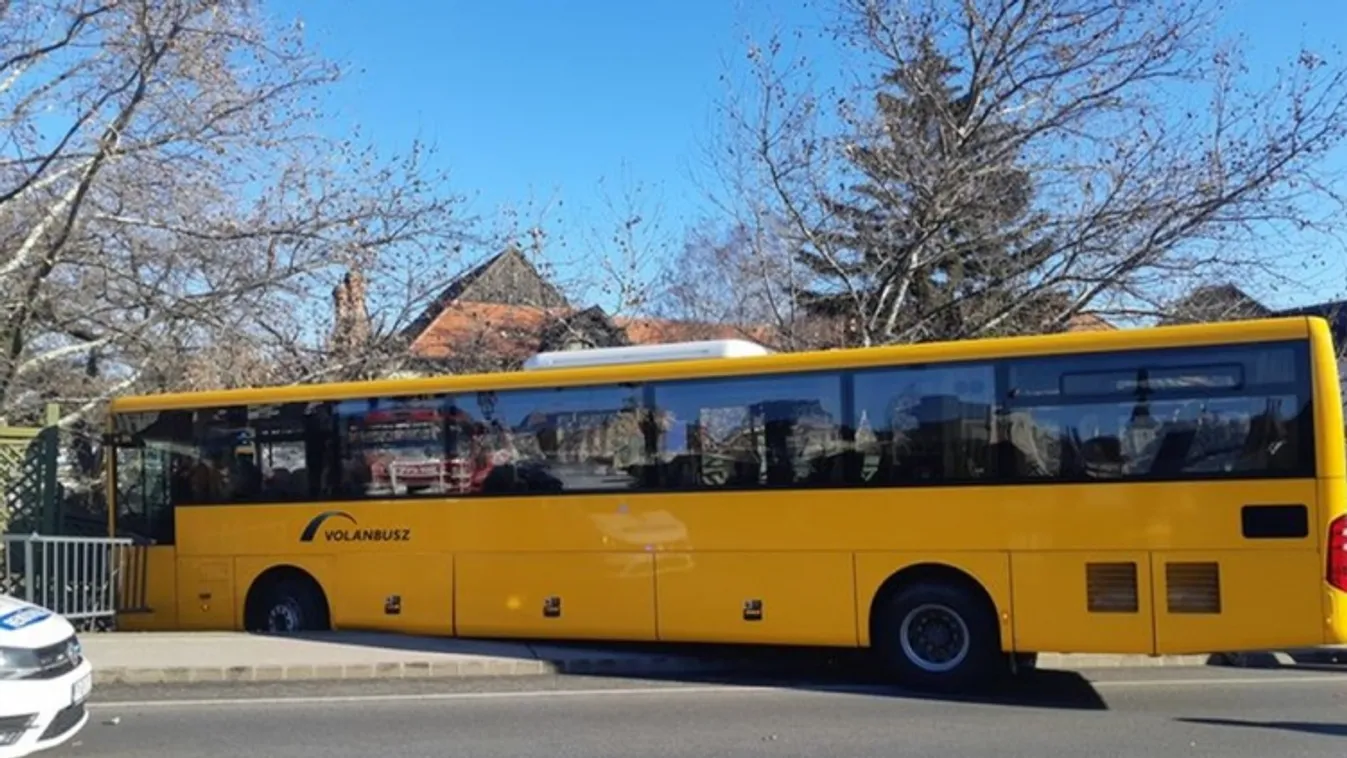 Buszbaleset történt Győrben