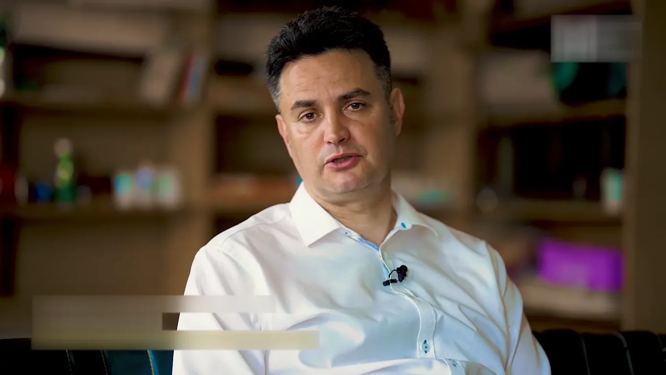 Márki-Zay Péter: Szavakban migránsellenes Orbán Viktor szervezi a migrációt