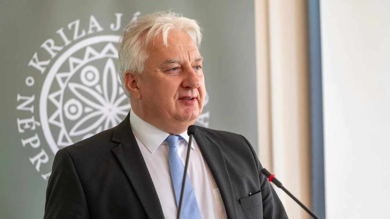 Semjén Zsolt: A magyaroknak fontos megmaradni, mert csodálatos örökség hordozói