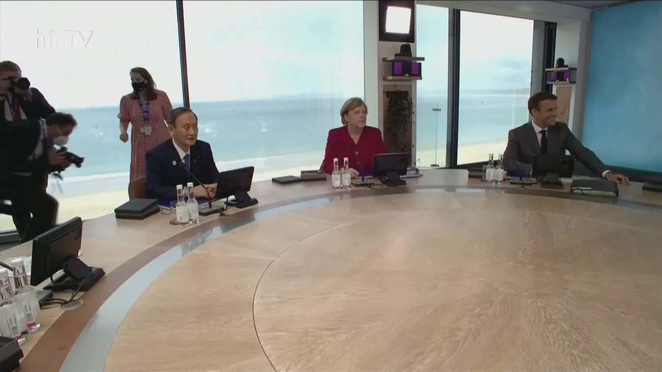 Boris Johnson: Az új fertőző betegségekre 100 nap alatt kell vakcinákat fejleszteni