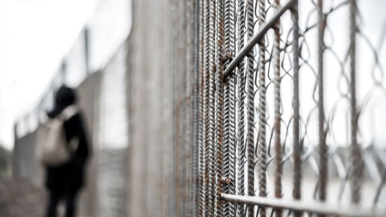 Négyszáznál is több határsértővel szemben intézkedtek a rendőrök a hétvégén