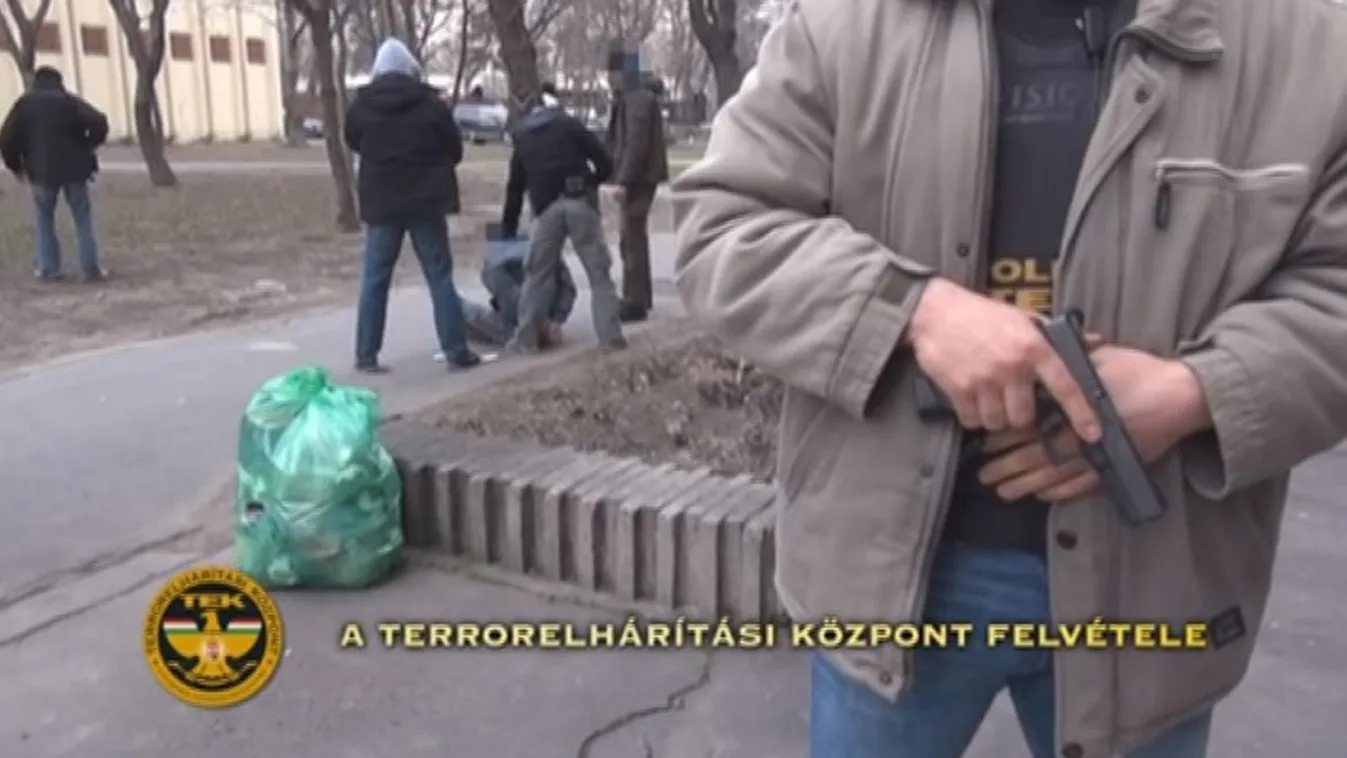 Megkötözte, majd ellopta a széfét – lekapcsolták