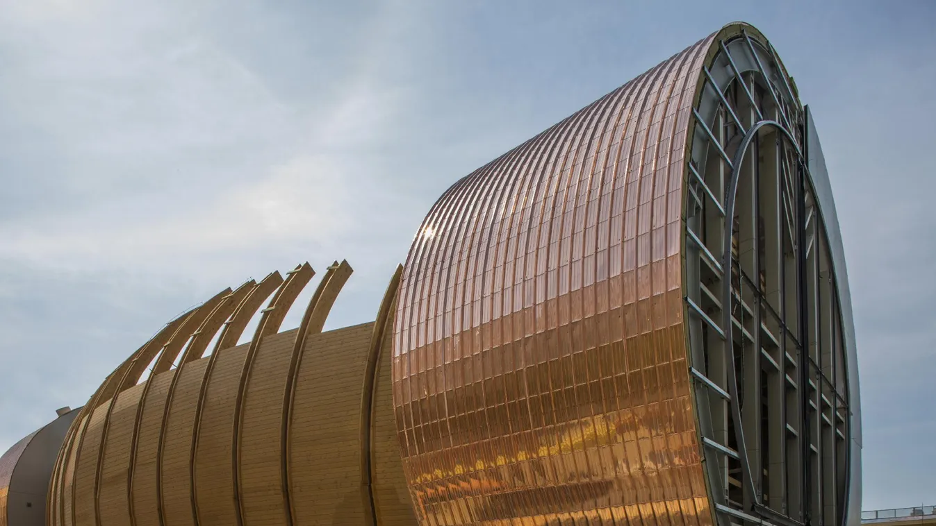 Még mindig nyeli a közpénz-milliárdokat a Sámándob