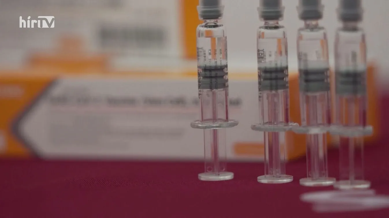 Máris az új vakcinákat bírálta a DK egészségpolitikusa