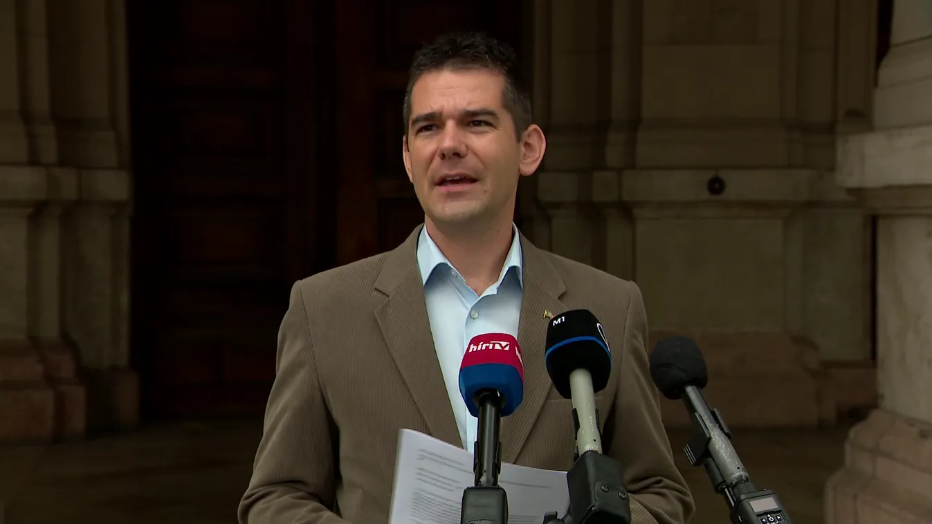 Demográfiai földprogramot szorgalmaz a Mi Hazánk Mozgalom