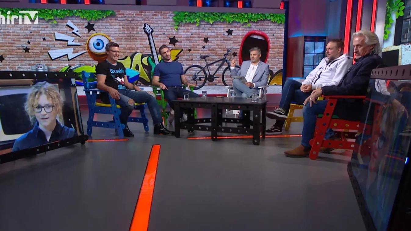 Troll: Ha nincs a jobboldali sajtó, akkor a Városházát lehet, hogy el is adják