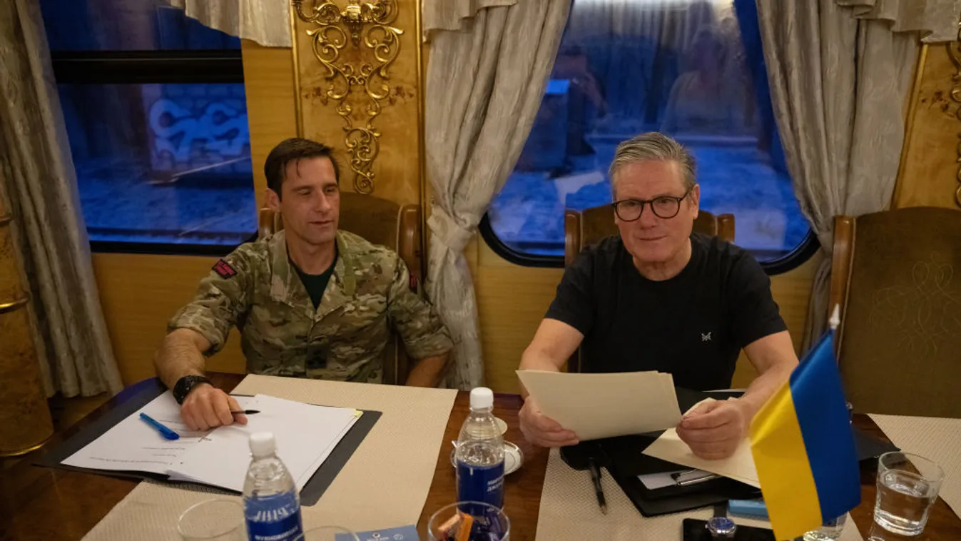 Egy évszázadnyi időre kötelezi el magát Ukrajnának Nagy Britannia