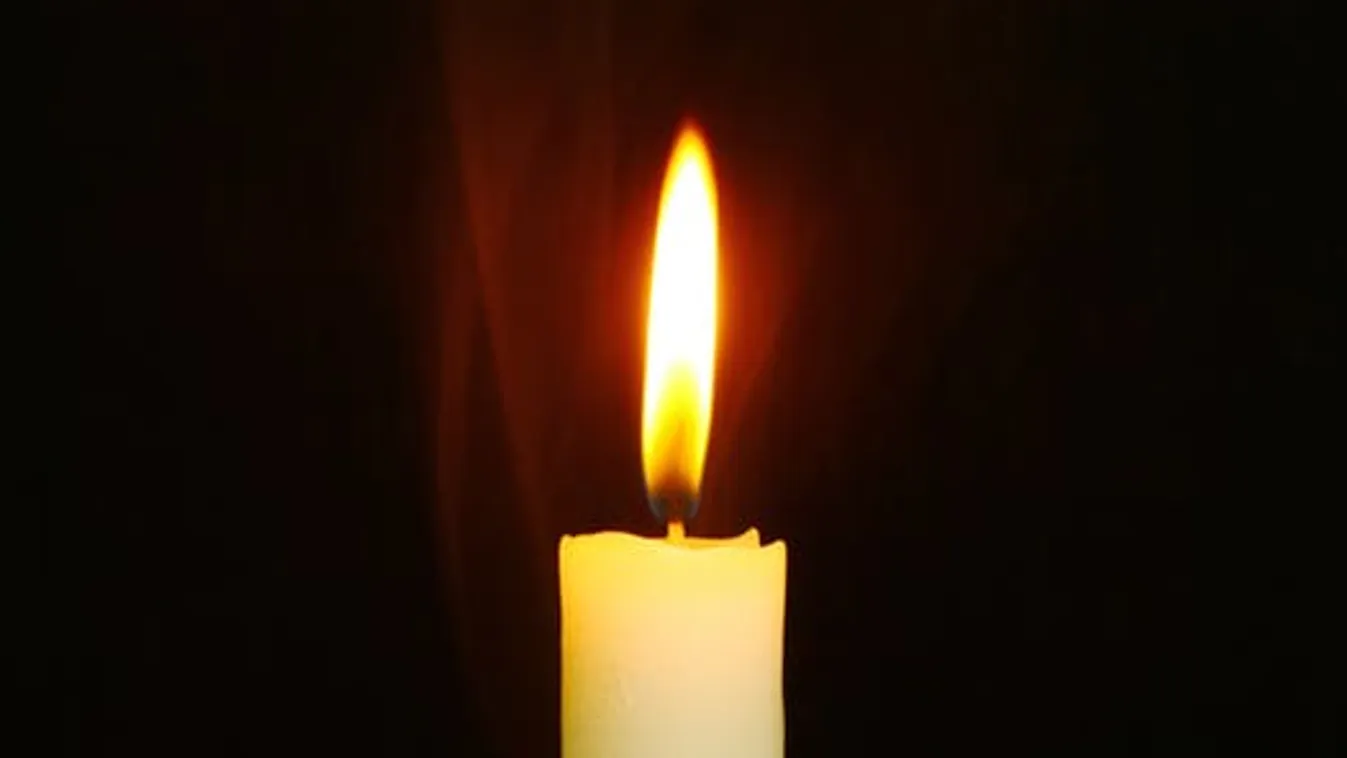 Meghalt Aczél Endre