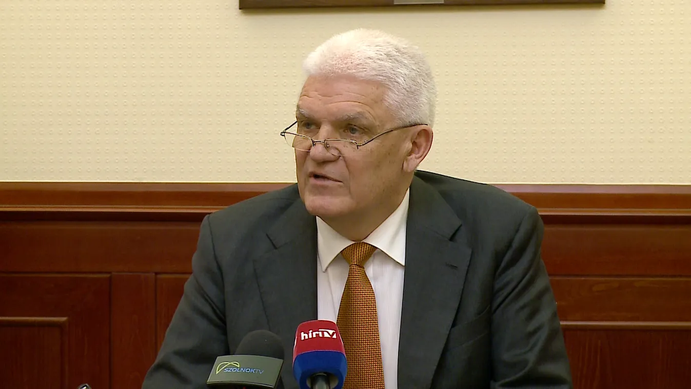 Tájékoztató Szolnokon a koronavírussal kapcsolatos teendőkről