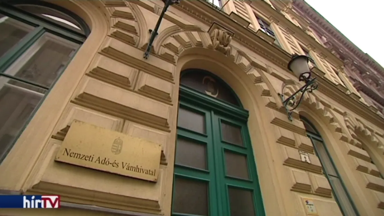 Politikai irányítás alá kerül az adóhatóság