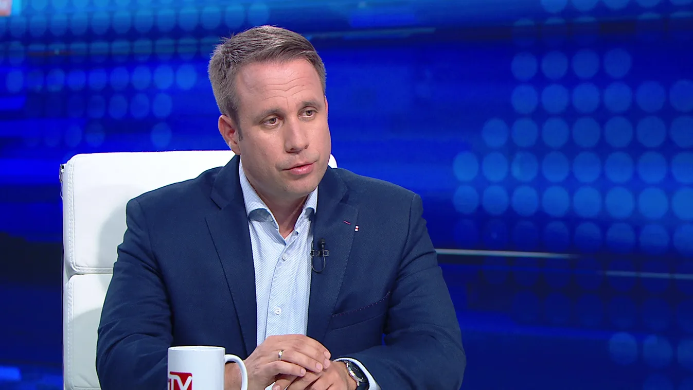 Dömötör Csaba: Az atomenergia olcsó áramot jelent