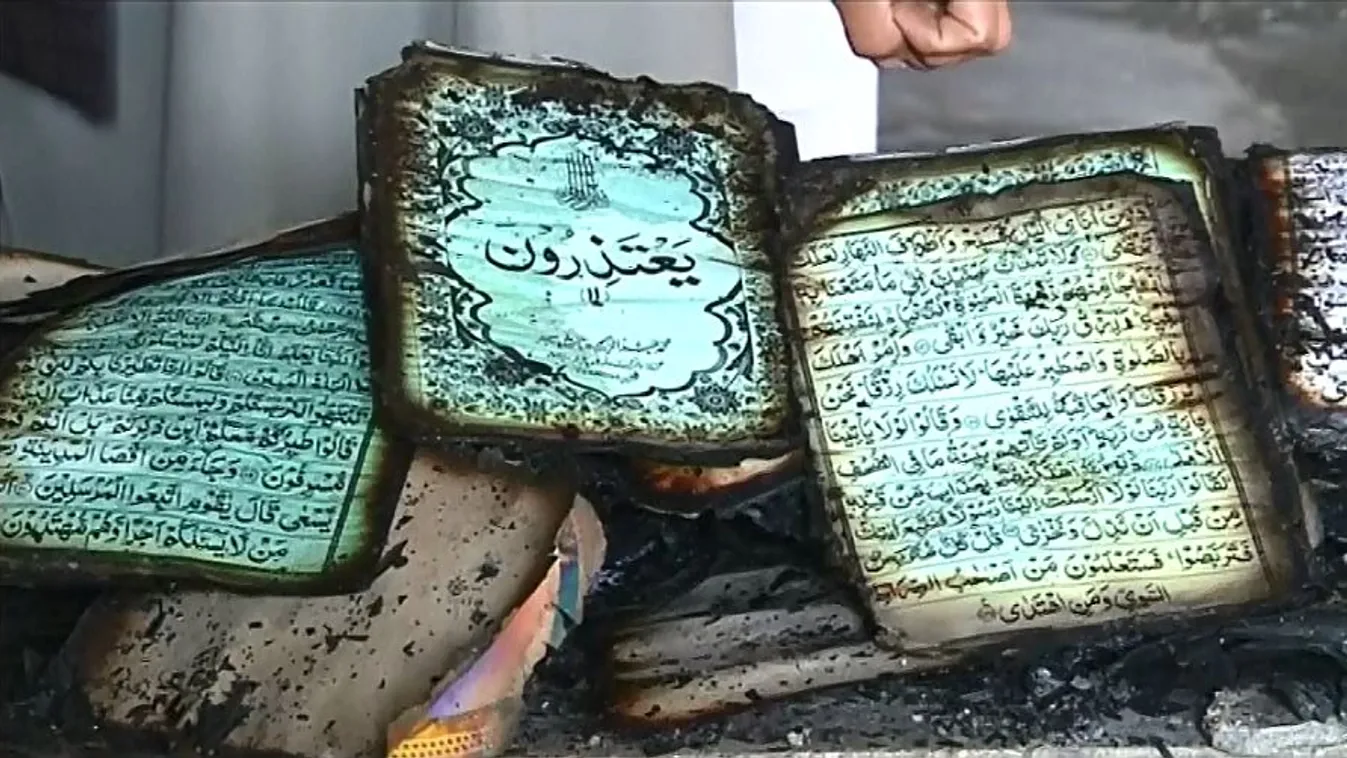 Mecsetben robbantottak, harmincan meghaltak