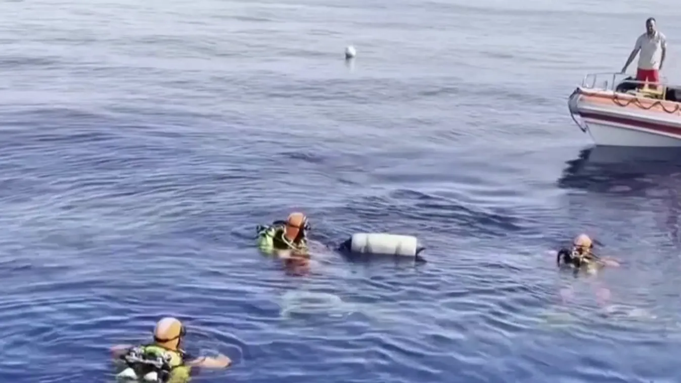 Elsüllyedt egy luxushajó Palermo közelében