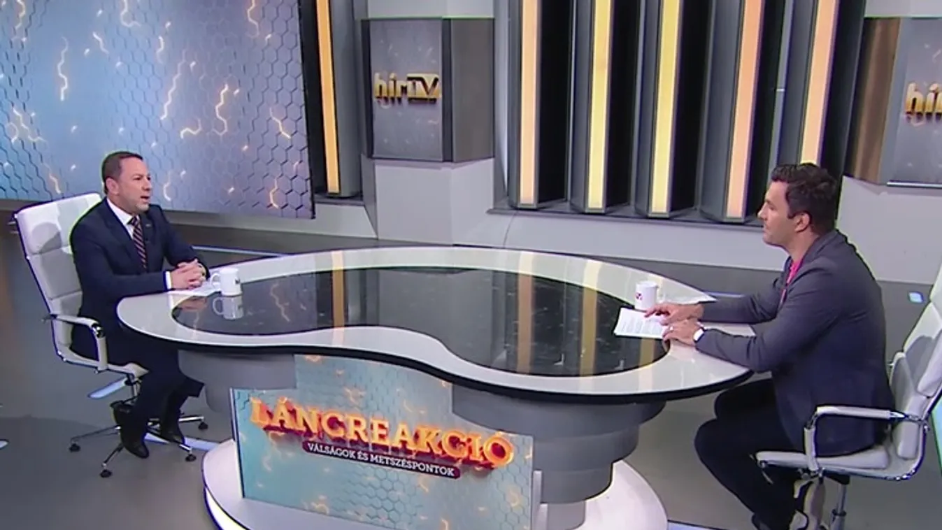 Láncreakció – Európai politikusok szankciókat sürgetnek Magyarországgal szemben, amiért Budapest ad otthont a békecsúcsnak+ videó