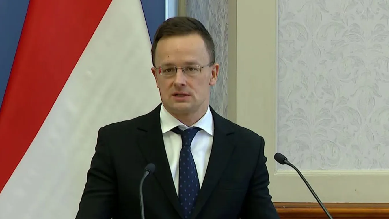 Szijjártó Péter a kínai és az orosz vakcinabeszerzésekről tájékoztatott