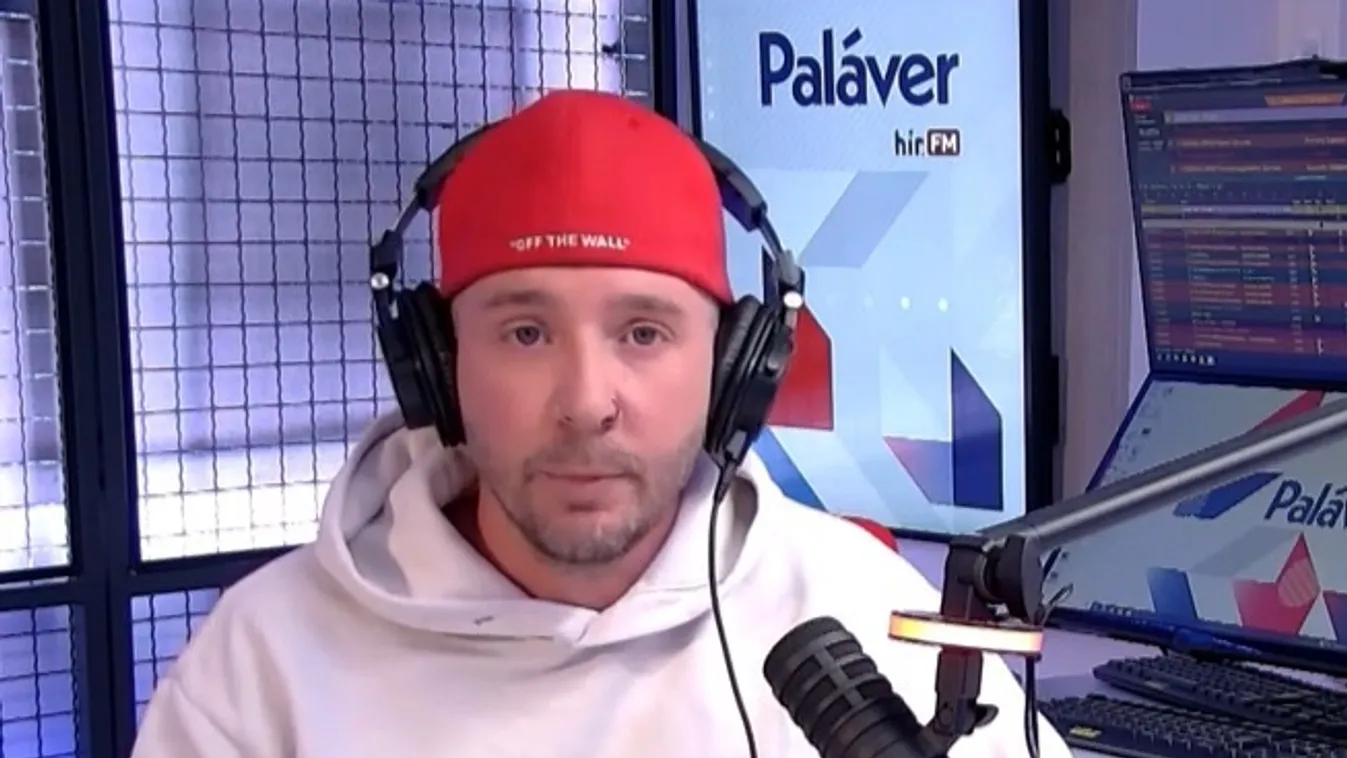 Paláver – Magyar Péter ma az MTVA előtt tüntet, nemrég újságírókat fenyegetett + videó