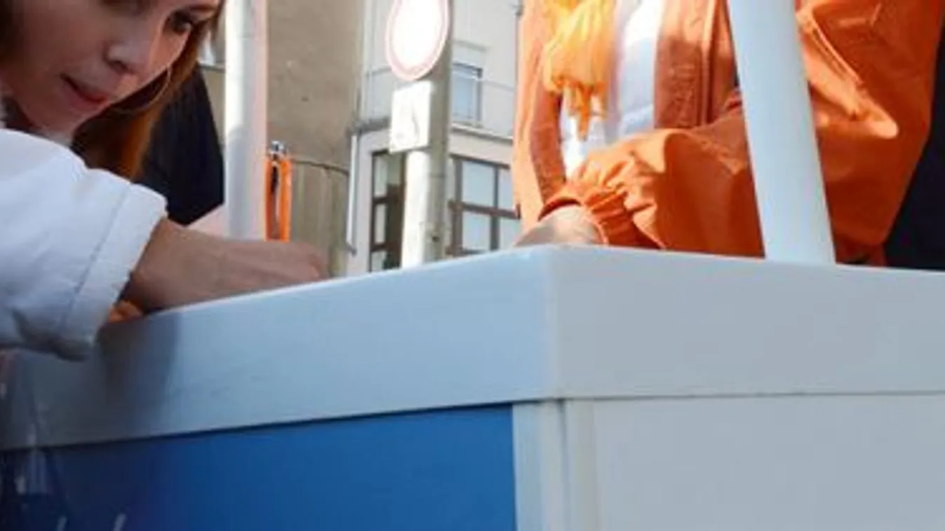 A Fidesz–KDNP vezet az aláírásgyűjtésben is