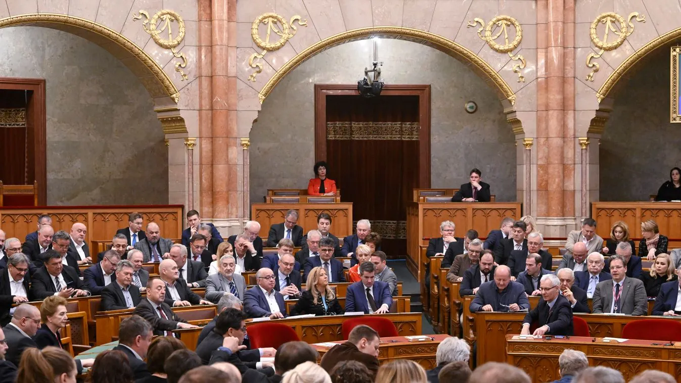 Döntött a parlament, meghosszabbíthatja a kormány a veszélyhelyzetet