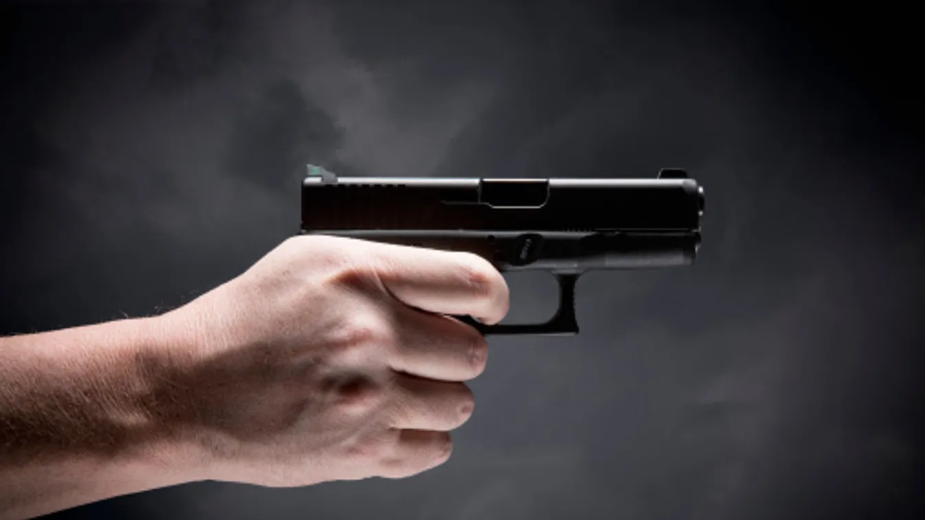 Halálos lövöldözés egy sztriptízbárban