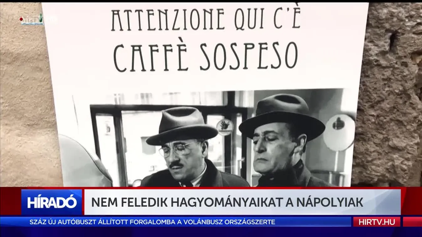 Nem feledik hagyományaikat a Nápolyiak