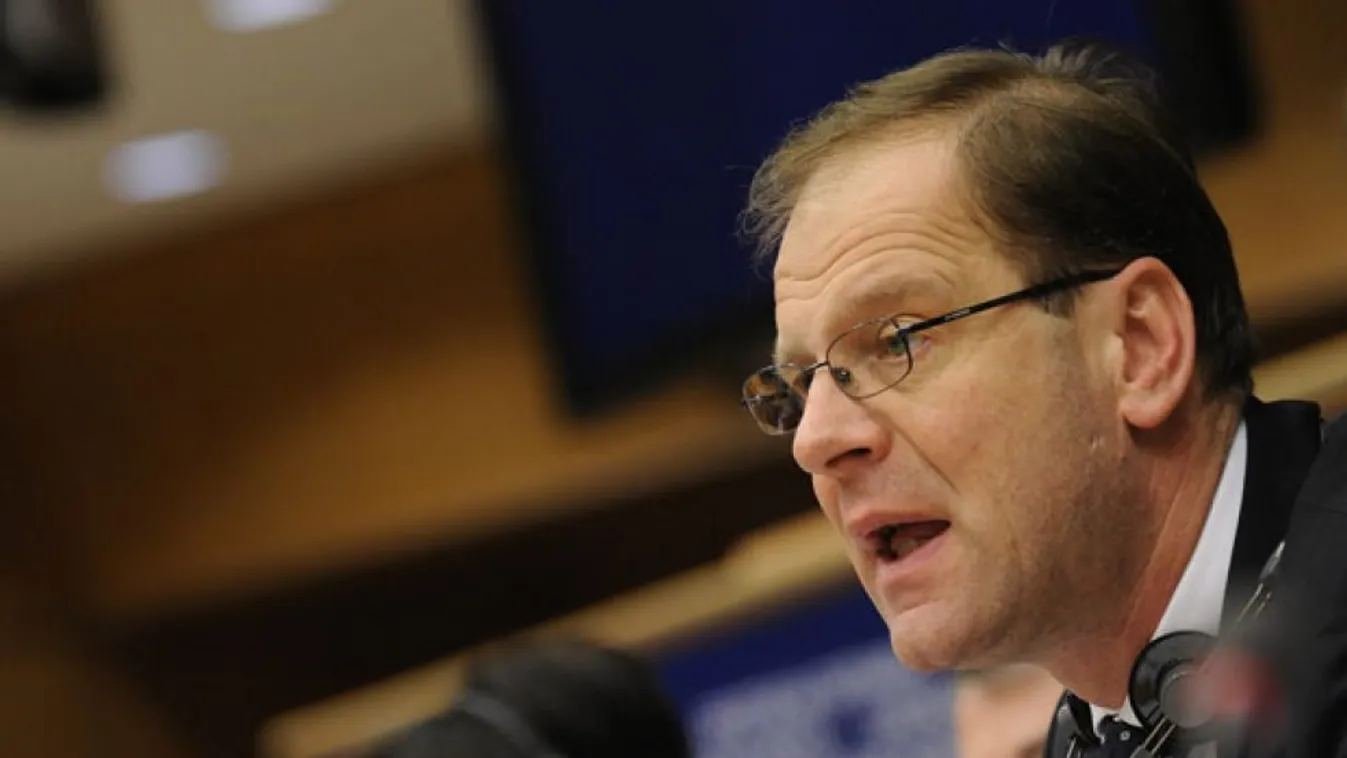 Exkluzív interjú Navracsics Tibor uniós biztossal – Európai Híradó