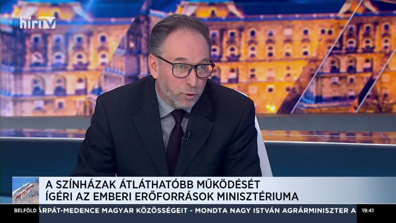 Fekete Péter: Nem fordulhat elő itthon, hogy kiszolgáltatott helyzetbe kerüljenek művészek