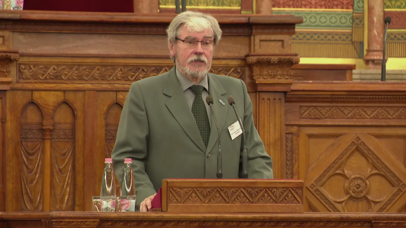 Szakály Sándor: 1956 üzenete a 21. században is meghatározó