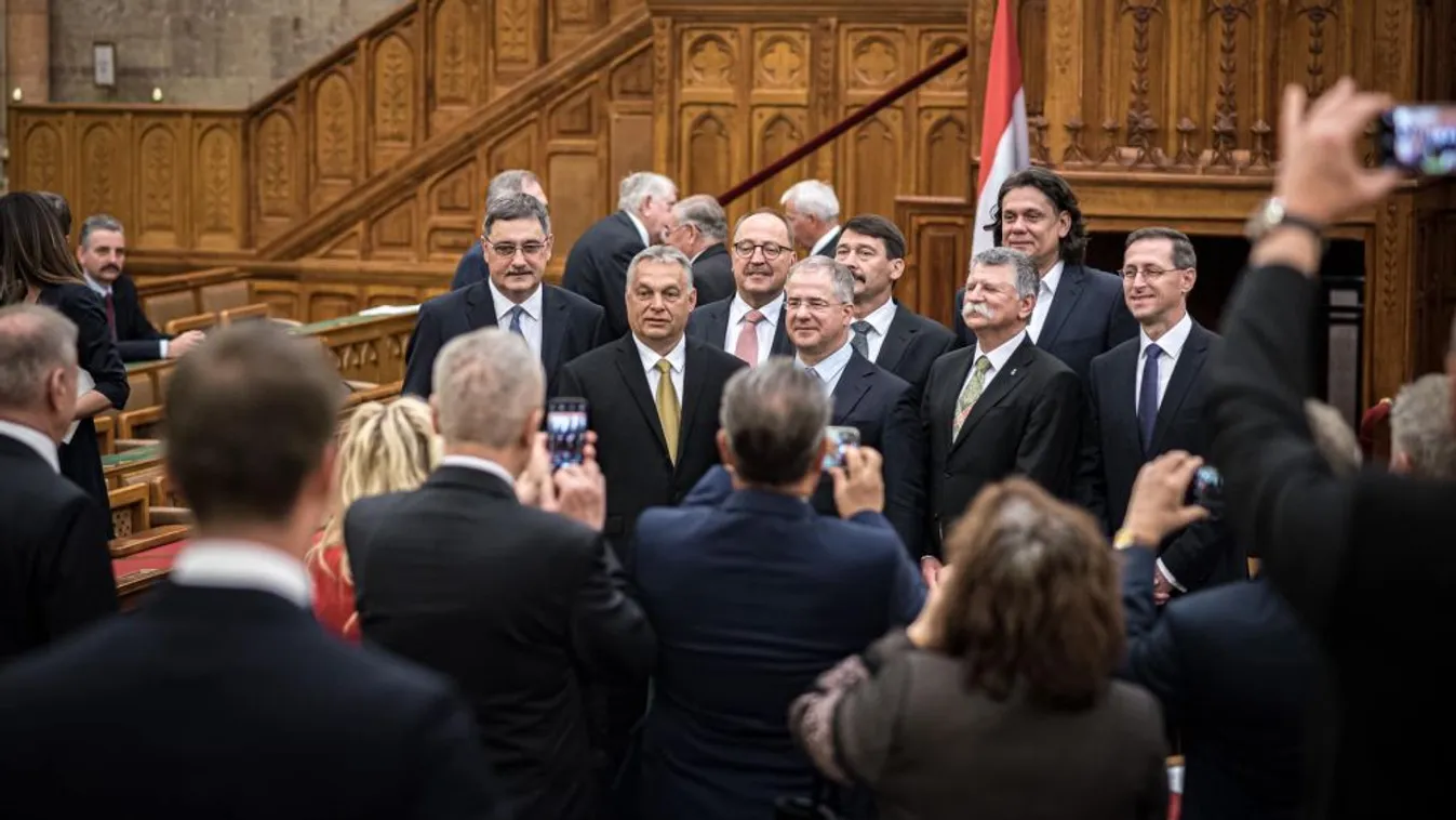 Orbán Viktor: Harminc éve szabadon. Ahogy akkor is, most is összefogásra van szükség Magyarországon