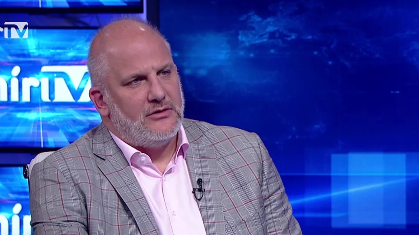 Politikai fogolynak tartja magát Kiss László + videó