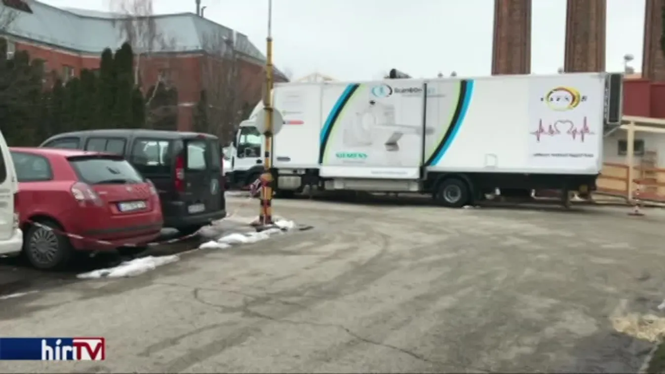 Sátortetőt húznak a Bajcsy kamionos ct-jéhez