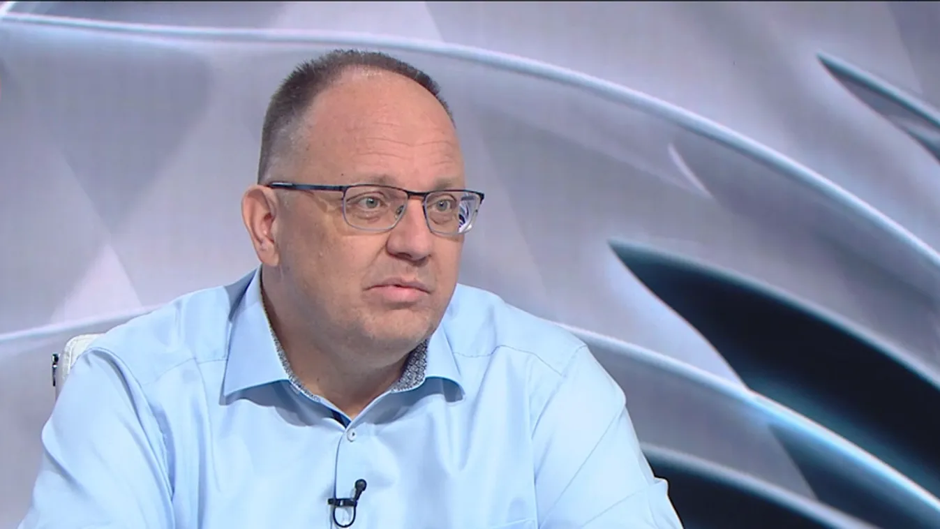 Hétfő óta hitelből él a főváros