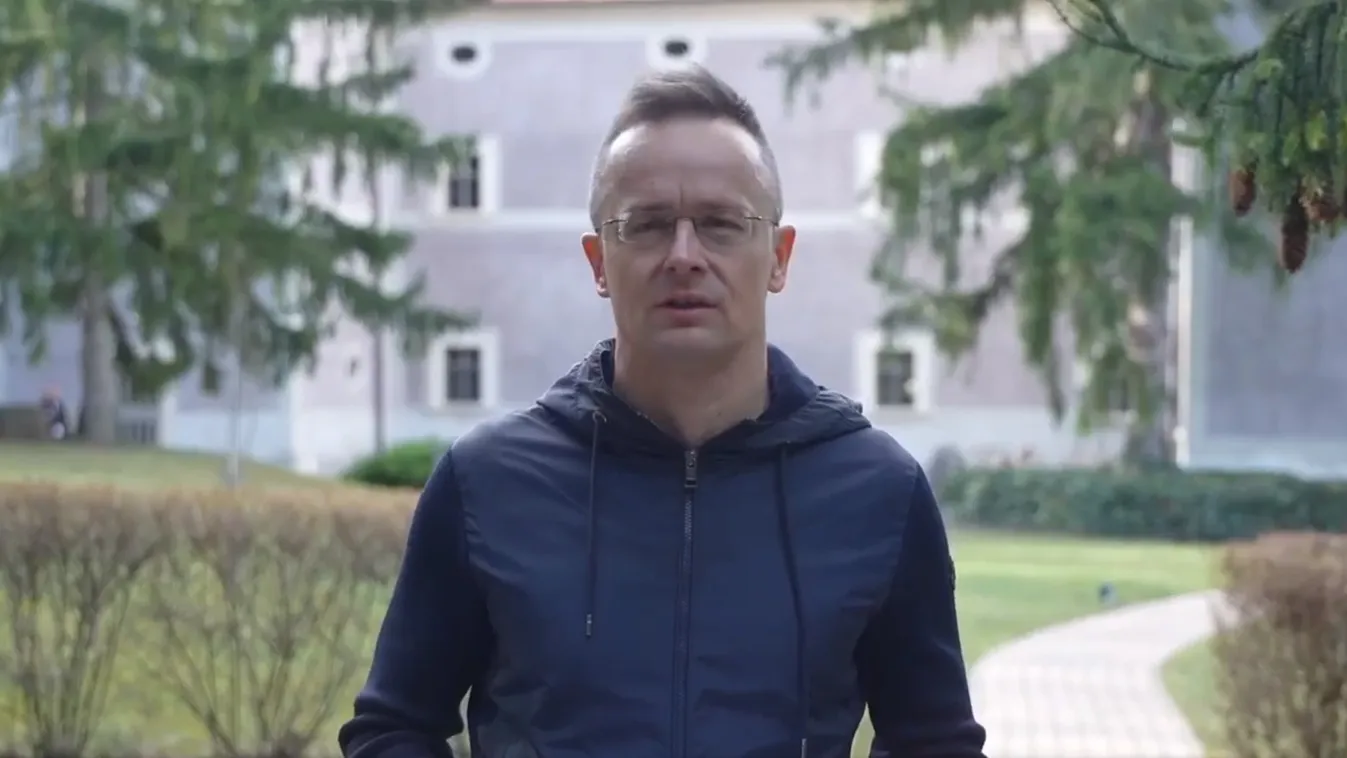 Szijjártó Péter: zavartalanul folynak a paksi bővítés munkálatai + videó