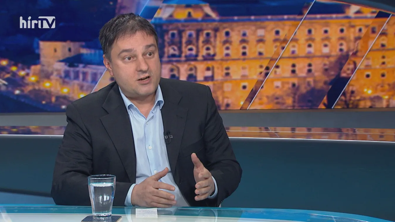 Kiszelly Zoltán: Úgy várták a Pfizert, mintha az új iPone-ért álltak volna sorba