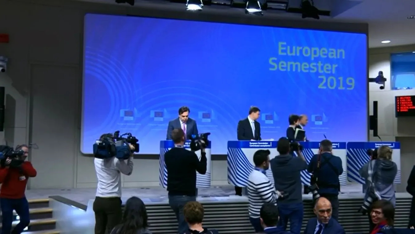 „Alvajáróként menetelnek az instabilitásba”