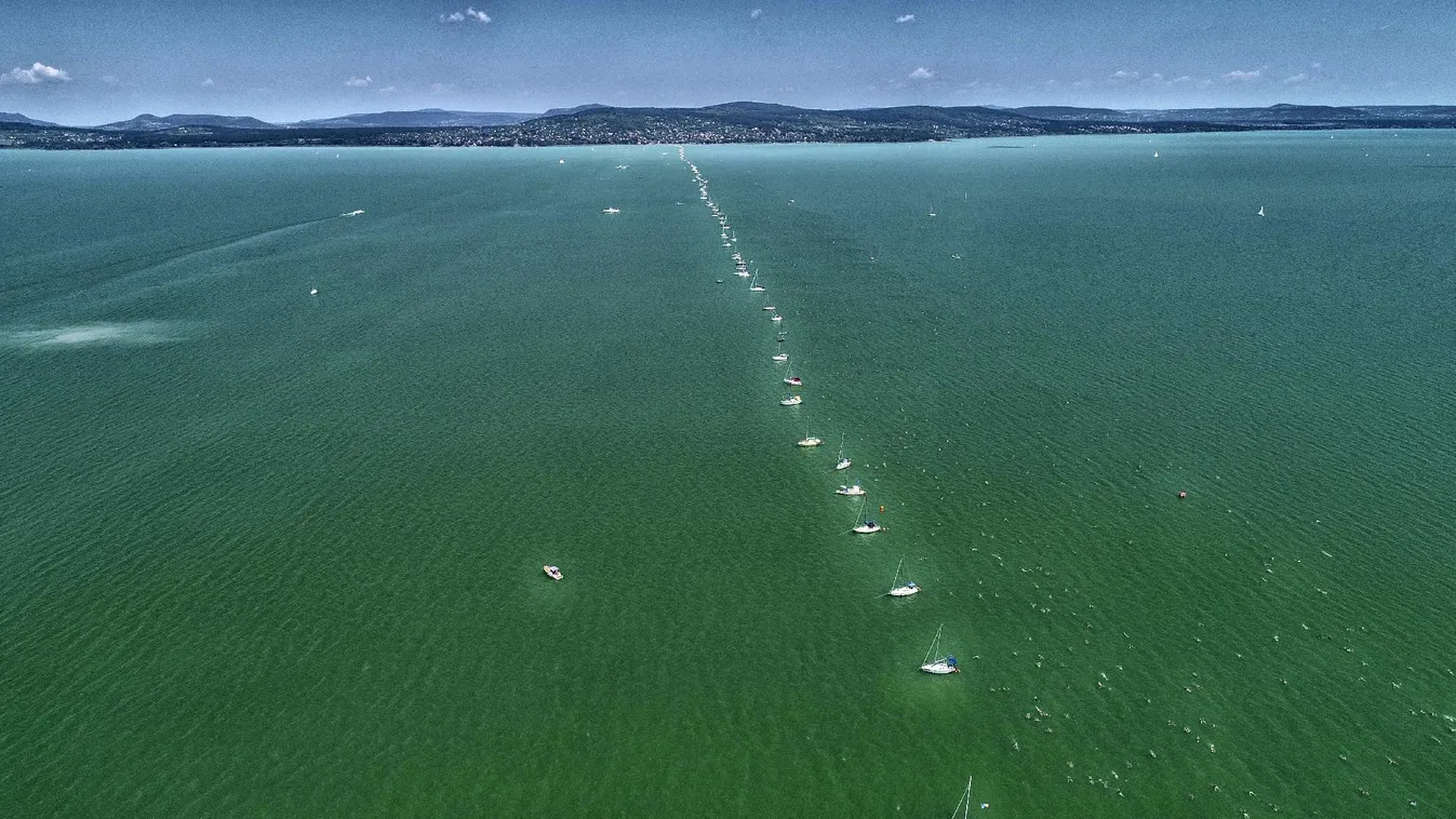 Végre kegyes volt az idő a Balaton-átúszással