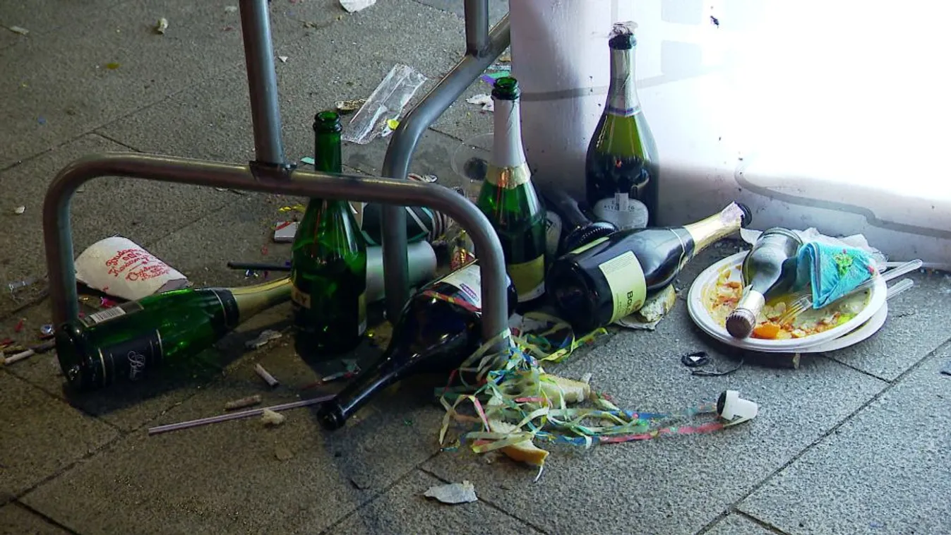 Több ezerszer riasztották a mentőket szilveszterkor