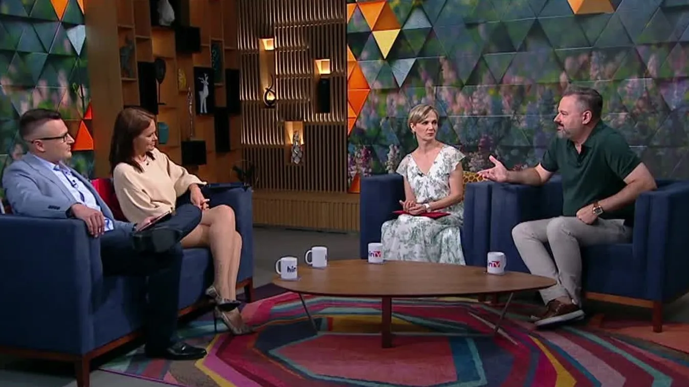 Mozaik - Évadzárás a Játékszínben