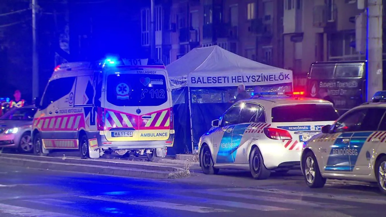 Életét vesztette egy villamoskocsik között átmászó férfi Budapesten