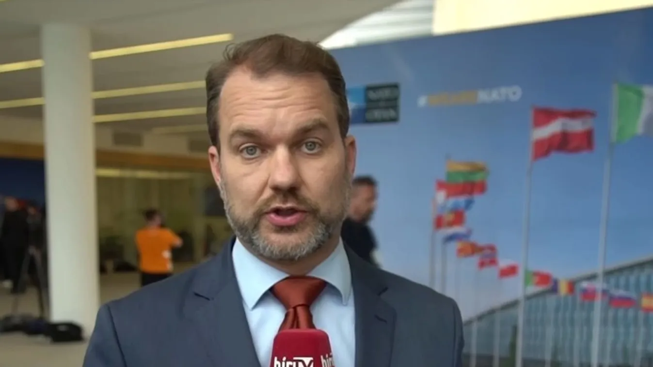 Szövetségesi hozzájárulás és fegyvergyártási kapacitások növelése szerepel a brüsszeli ülés napirendjén + videó